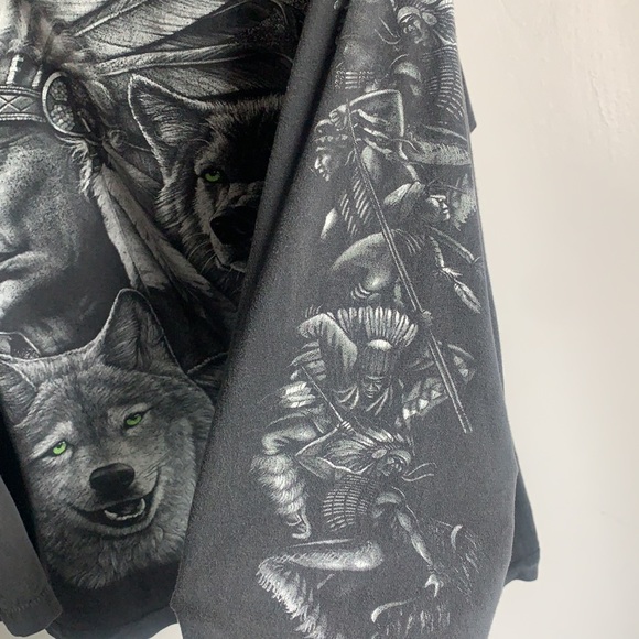 Rock Eagle Chief & Green Eyed Wolf Long Sleeve Tee - Picture 4 of 7